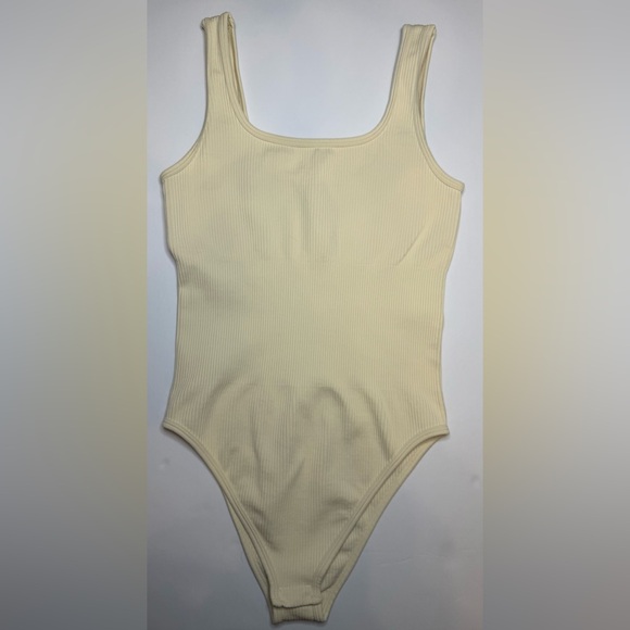 Tops - Sleeveless Square Neck Bodysuit Ribbed Tank Top Dark Beige/Cream S